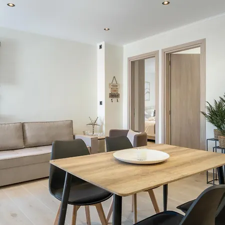 Elaionas Luxury דירה *