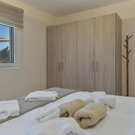 Elaionas Luxury * העיירה קוס