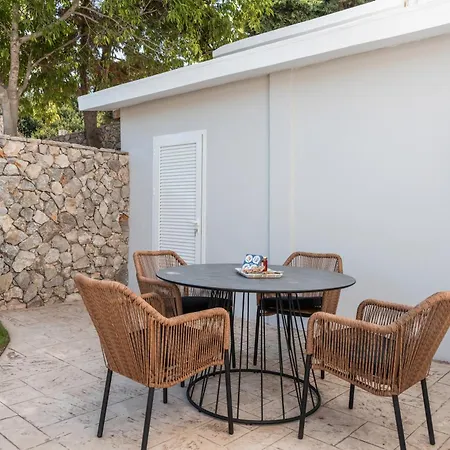 Elaionas Luxury דירה *