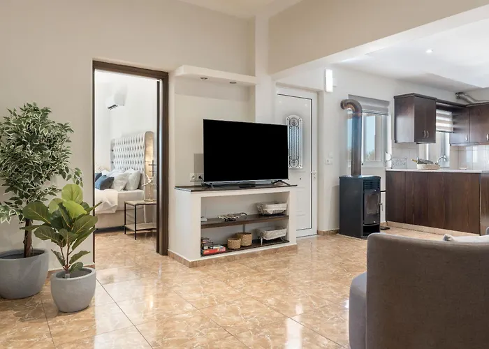 Elaionas Luxury شقة