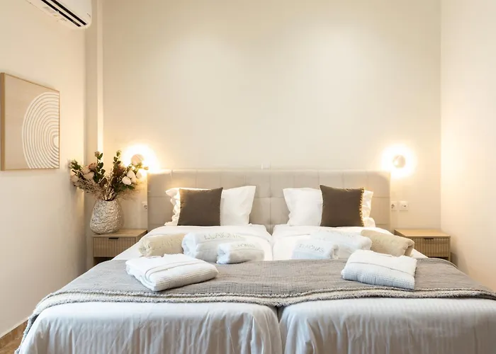 Elaionas Luxury شقة *