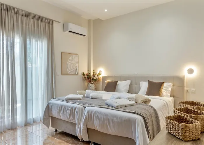 Elaionas Luxury شقة