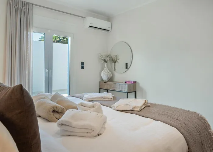 شقة Elaionas Luxury